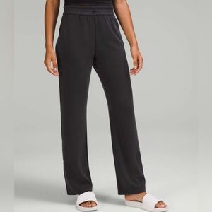 Lululemon Softstreme High-Rise Pant, Size 6 short Dark Grey Straight Leg Pants